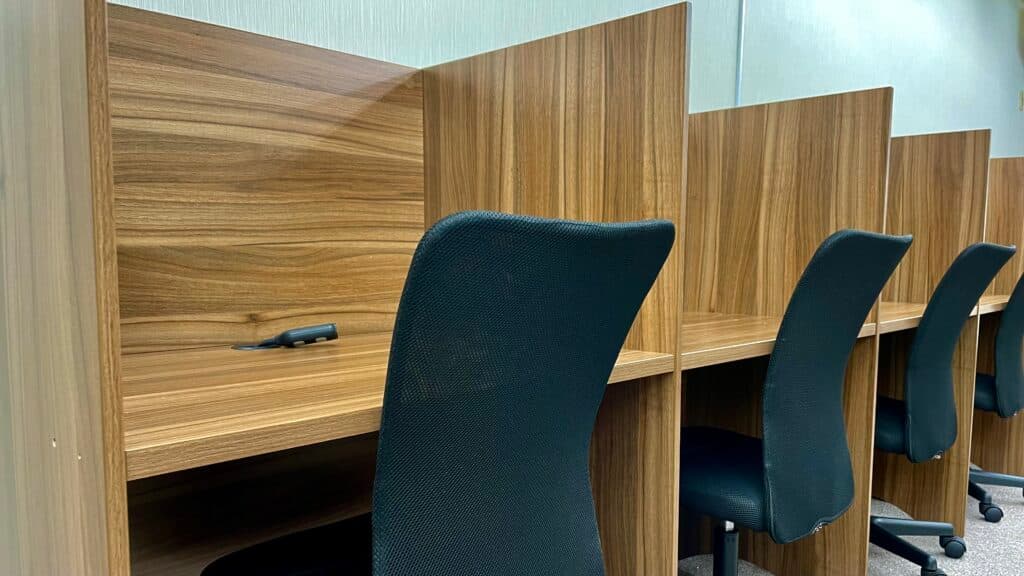 athenes(アテネス)の外観・内観