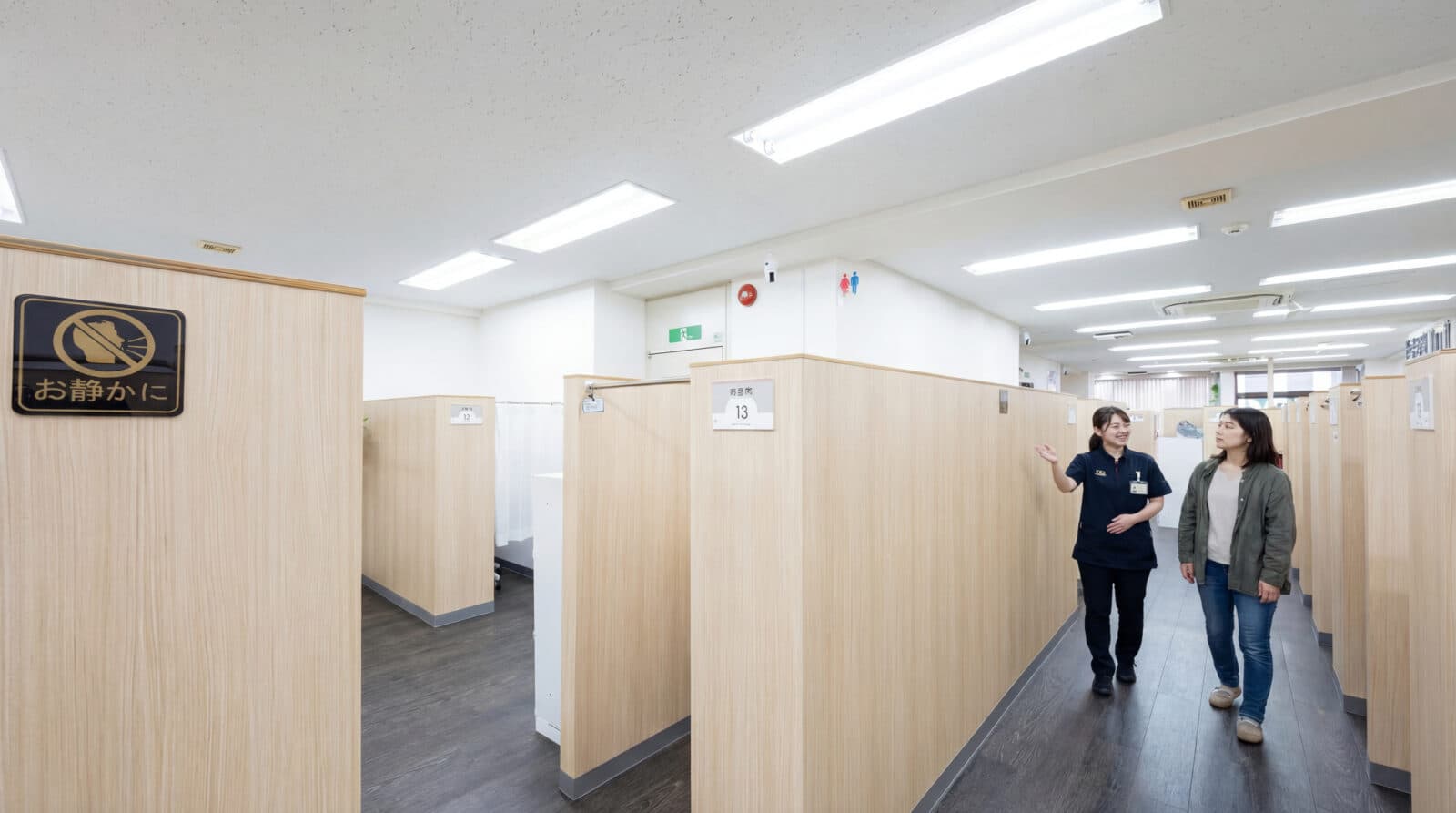 KAKOI 巣鴨駅前店の外観・内観